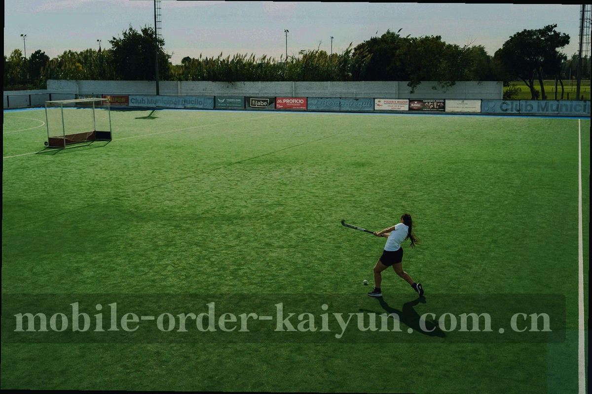 等宽节点编号沿时间线排列，暖沙金标记攻防转折
